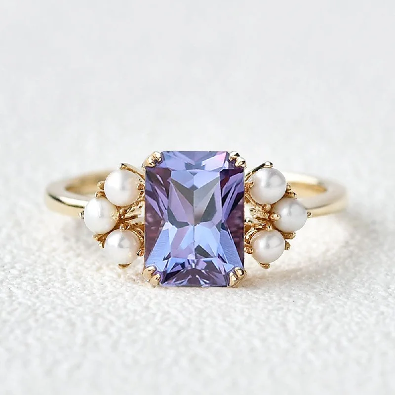 Engagement rings with classic round sapphire brilliance -2.0ct Radiant Cut Alexandrite Vintage Cluster Ring