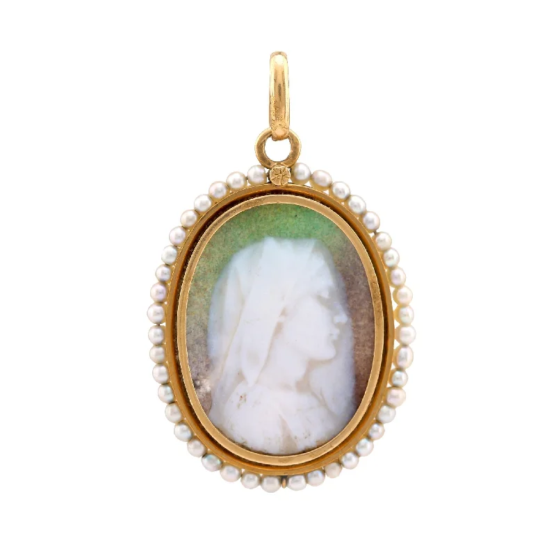 Engagement rings with bold coral for vibrancy -Antique Pearl 18K Yellow Gold Cameo Pendant