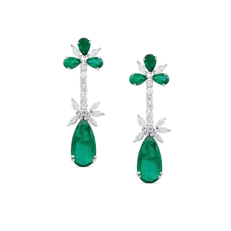 Hoop earrings with abstract shapes for an artistic and creative touch-Emerald P/S & Diamond Earring In 18K White Gold