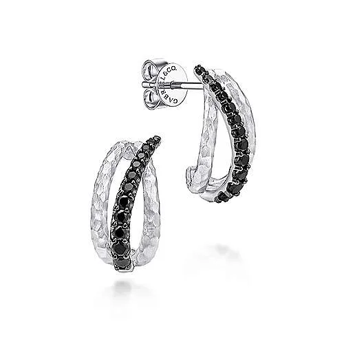 Hoop earrings with heart-shaped frames for a romantic and feminine look-GF/Silver Earring