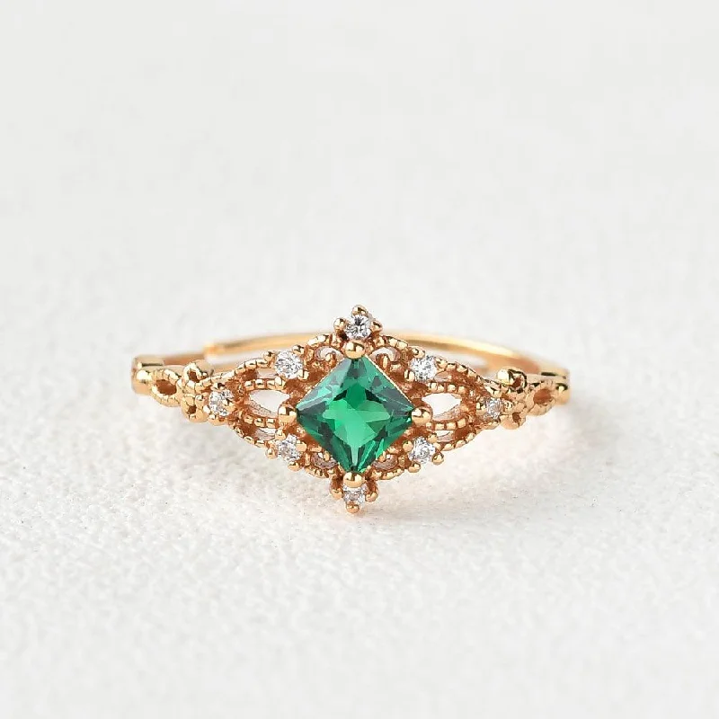 Engagement rings with vine-inspired topaz bands -Princess Cut Emerald Yellow Gold Ring