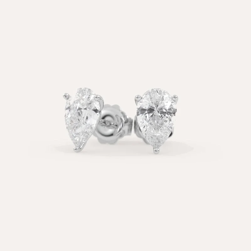 Stud Earrings for Beach Outfit -4 carat Pear Diamond Stud Earrings LAB