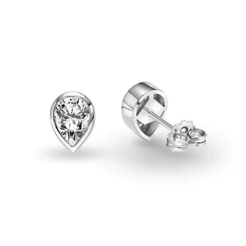 Drop Earrings with Embossed Patterns -Love Earth Pear Classic Collection Diamond Stud Earrings