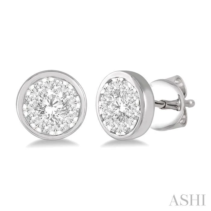 Drop Earrings with Chevron Designs -ROUND SHAPE LOVEBRIGHT ESSENTIAL DIAMOND STUD EARRINGS