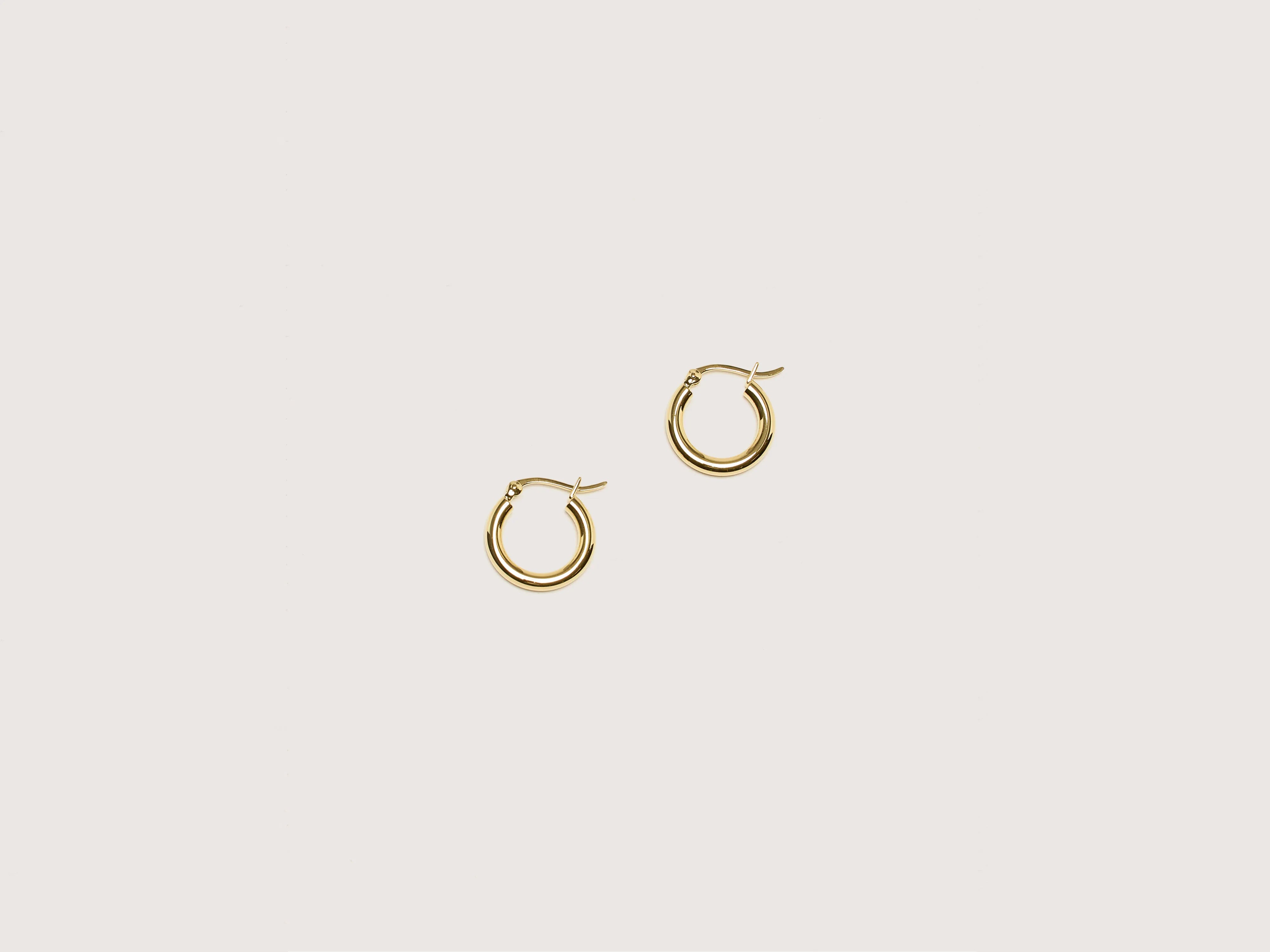 Drop Earrings for Prom Night -Oda Small Gold Hoop Earrings (242 / W / GOLD)