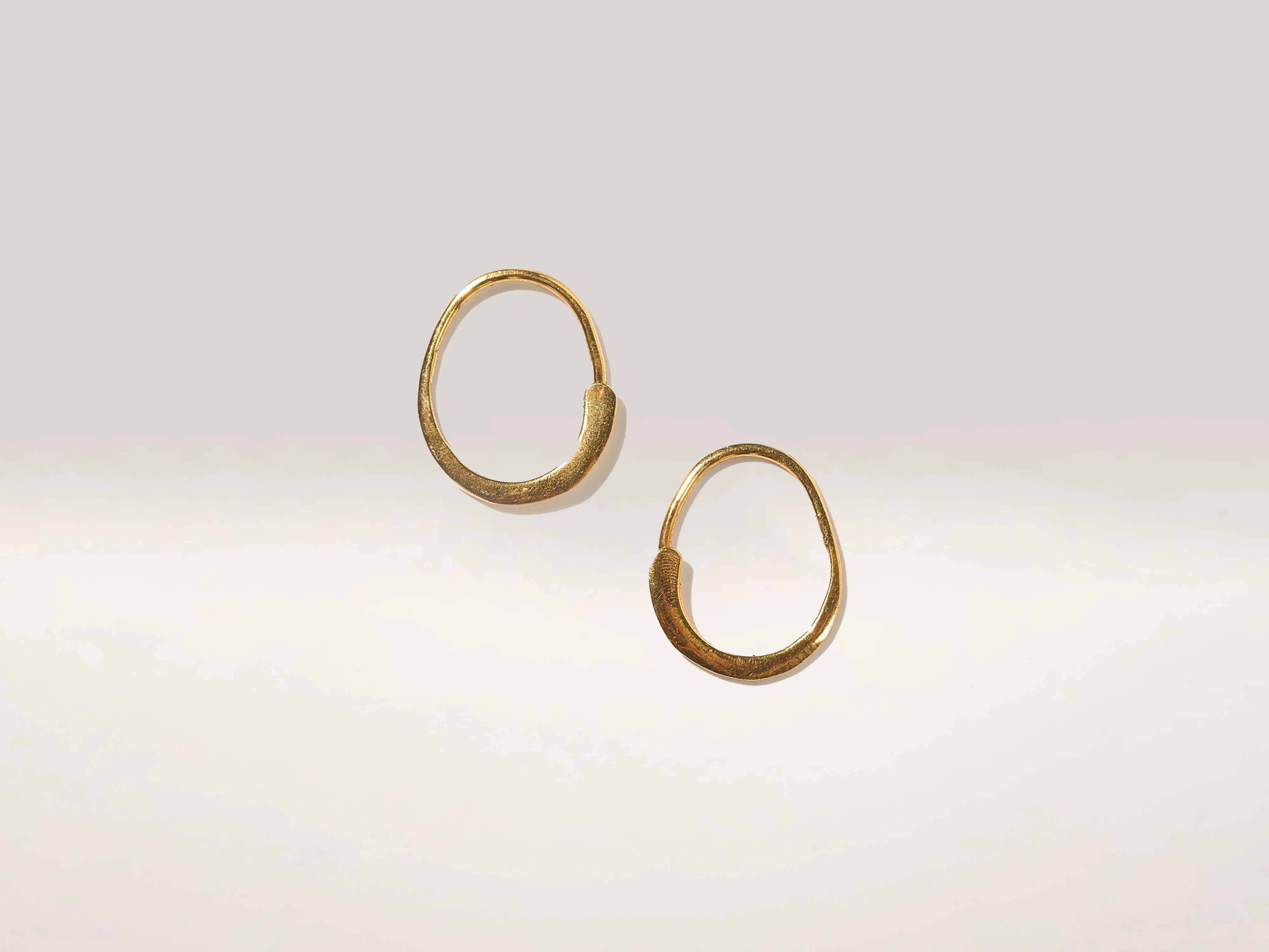 Drop Earrings for Christmas Party -Loop Hoop Earrings (242 / W / GOLD)