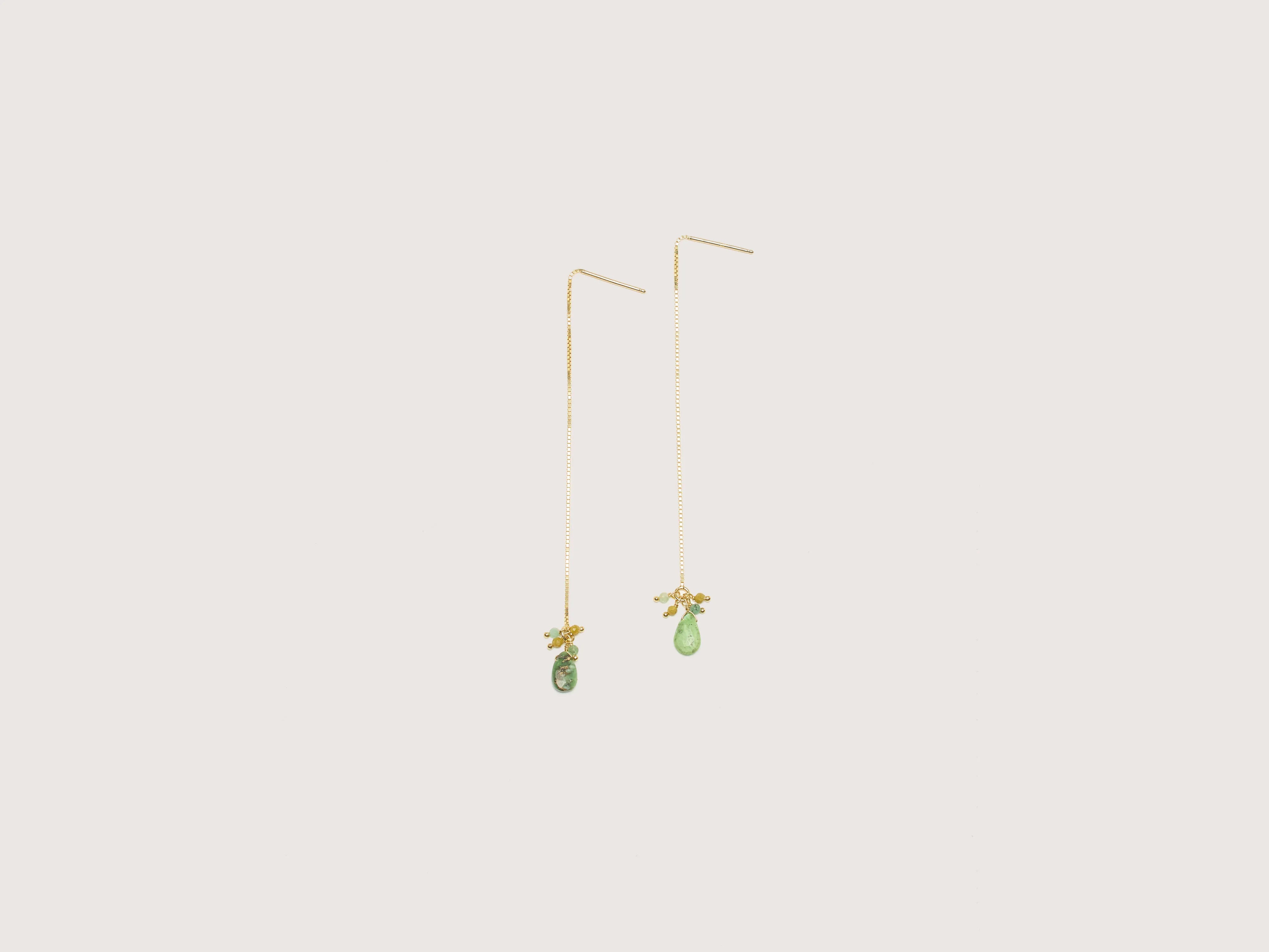 Drop Earrings for Bridesmaids Look -Filo Serpentina Earrings (242 / W / EMERALD)